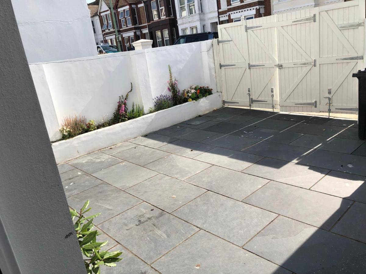 Poets Rest, Free Parking, Ev Socket Fees Apply Walk To Beach Brighton Exterior photo